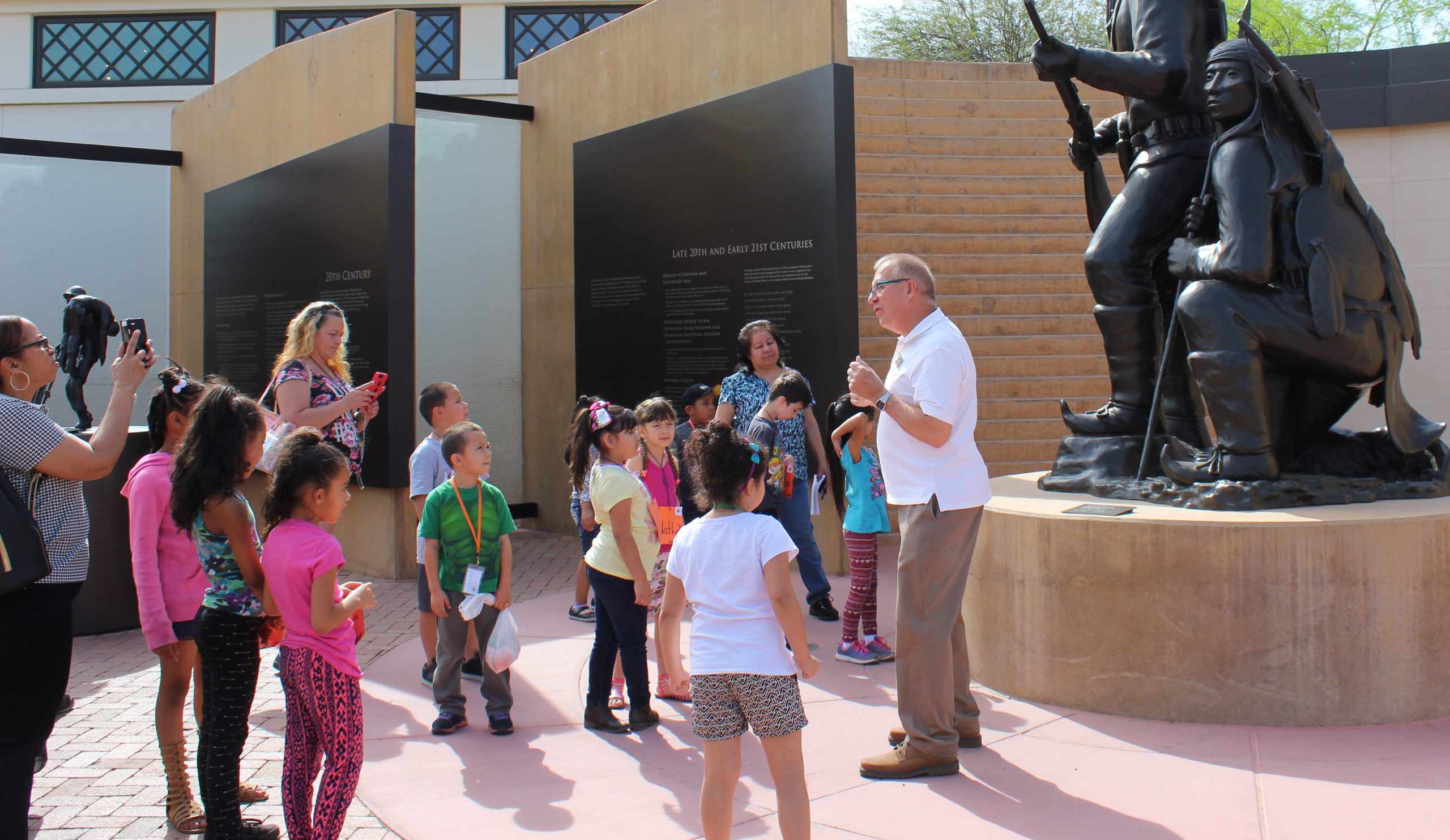 Heard Museum Field Trip Thrilling For Young Students